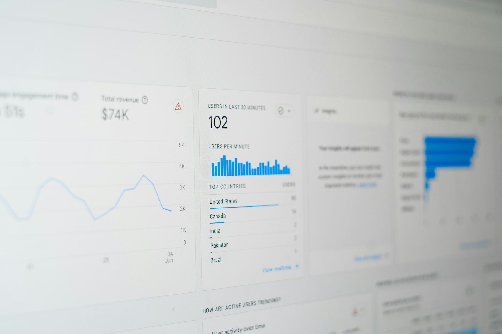 Explainable AI in Insurance: Why Agents Need the Why