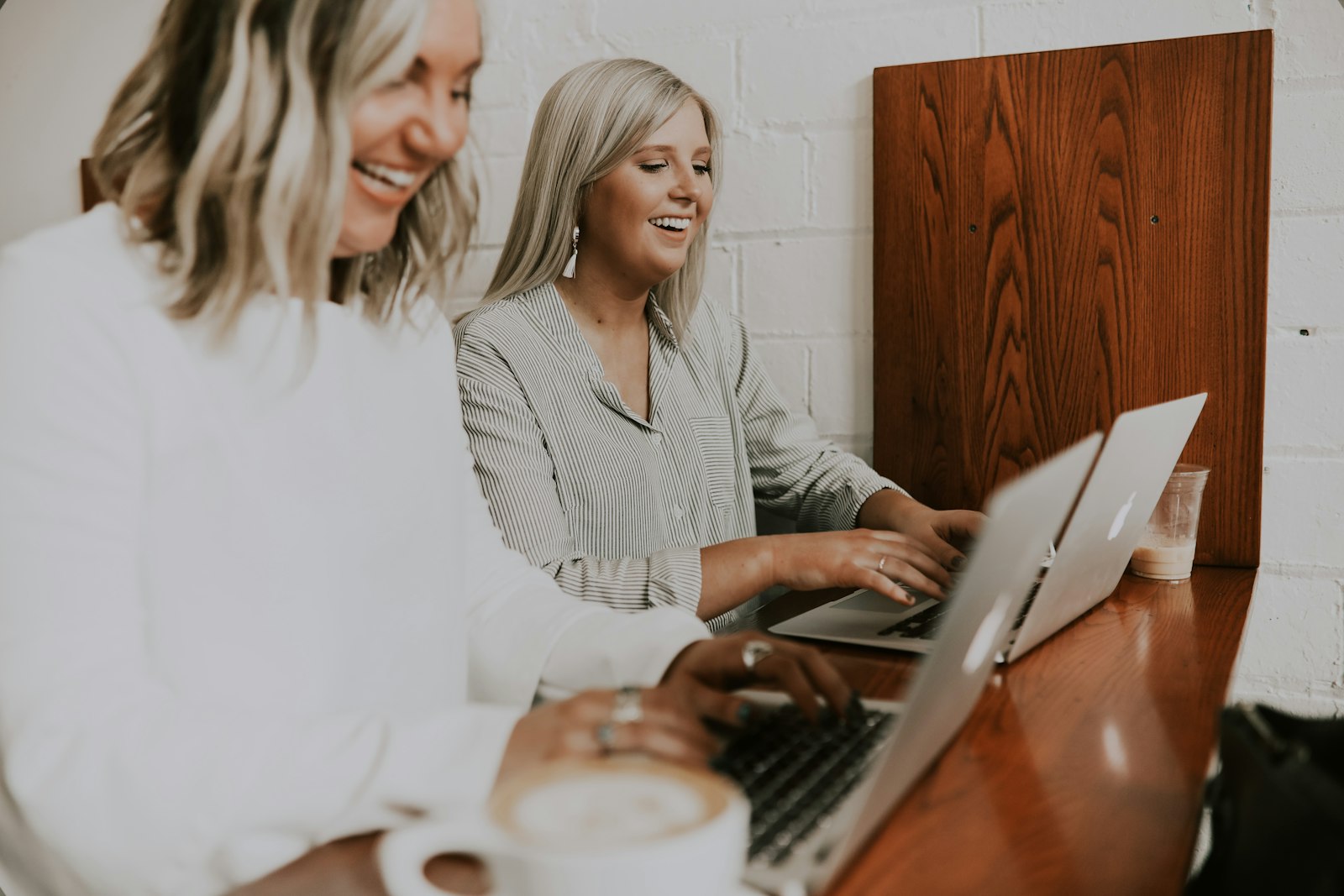 Group vs Individual Life Insurance: Agent Guide